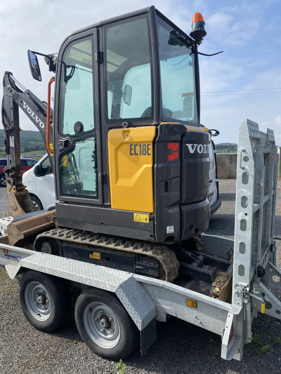 2019 1.8 Tonne Volvo digger - Image 4