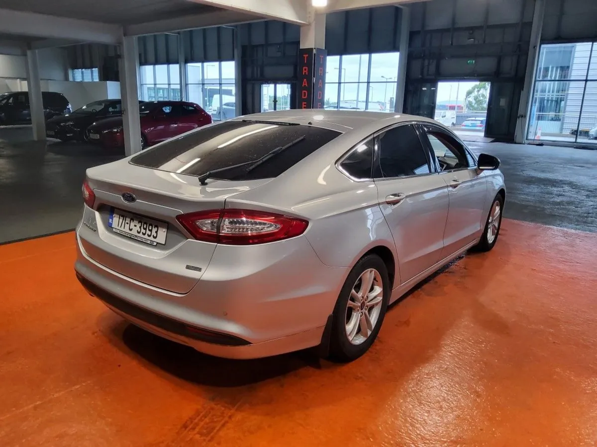 Ford Mondeo 1.5tdci 120PS Zetec - Image 3