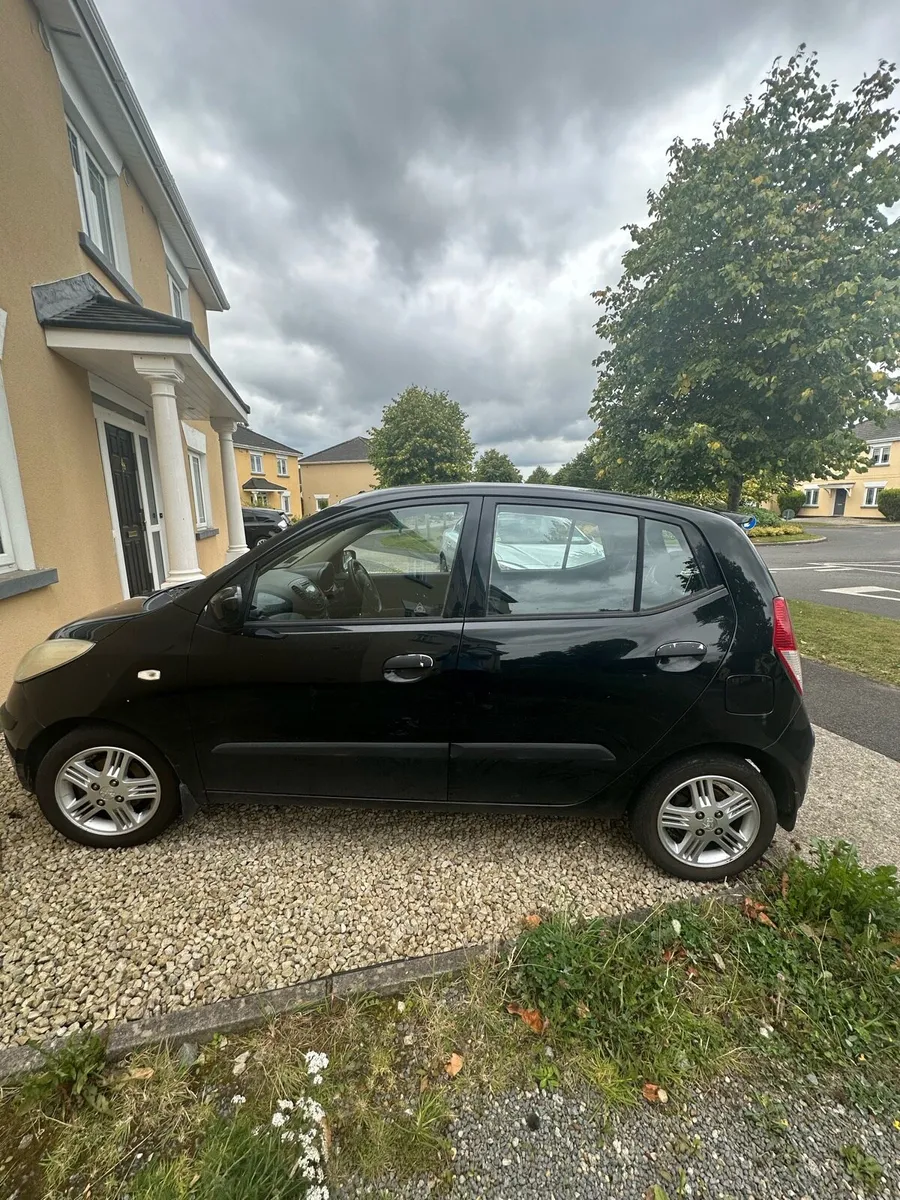 Car - Image 4