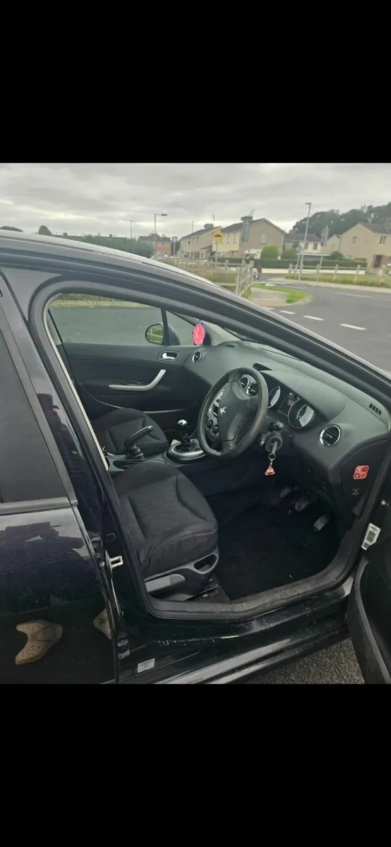 Peugeot 308 2009 - Image 2