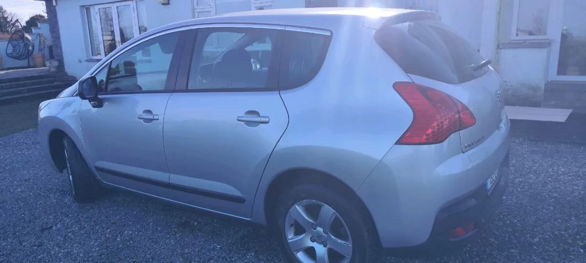 Peugeot 3008 - Image 4