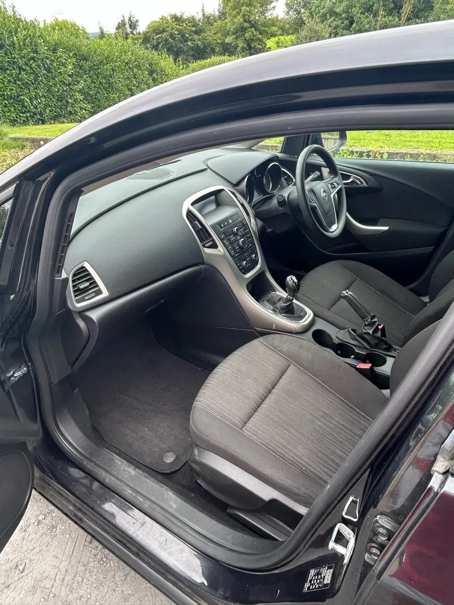 Opel Astra - Image 3