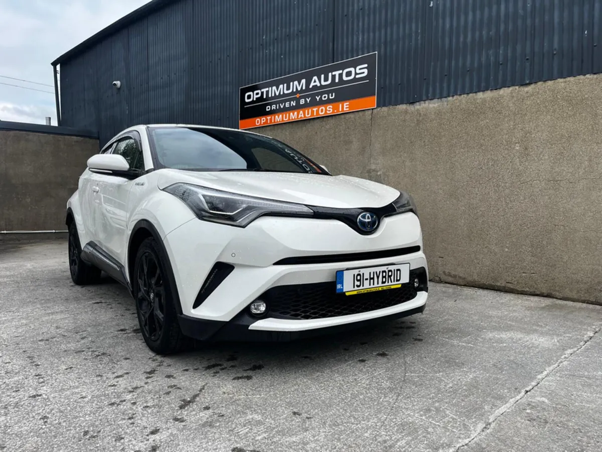Toyota C-HR AUTOMATIC 1.8 HYBRID - Image 2