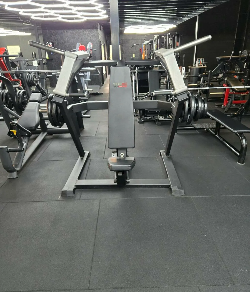 Commercial gym equipment - Image 4