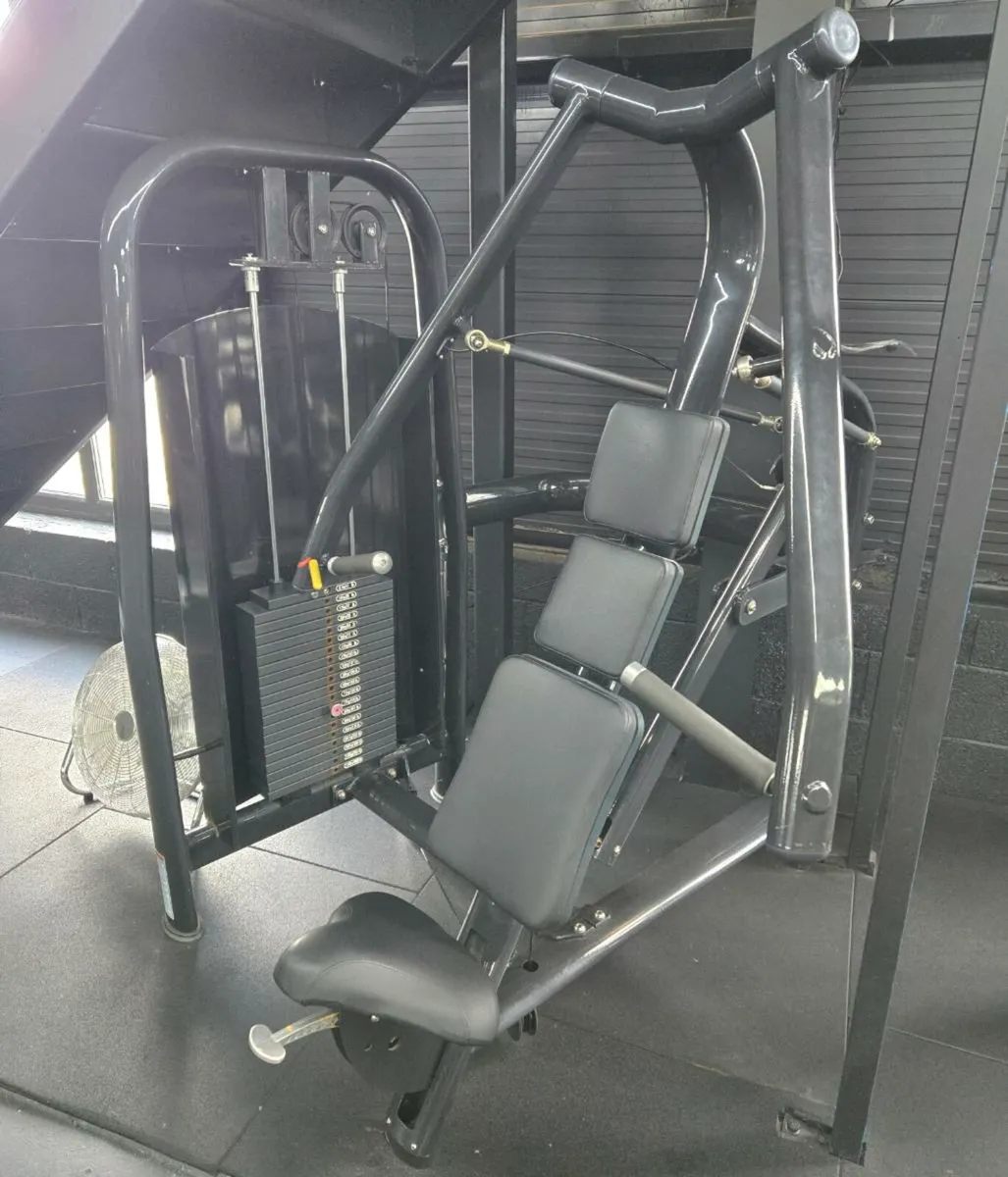 Commercial gym equipment - Image 1