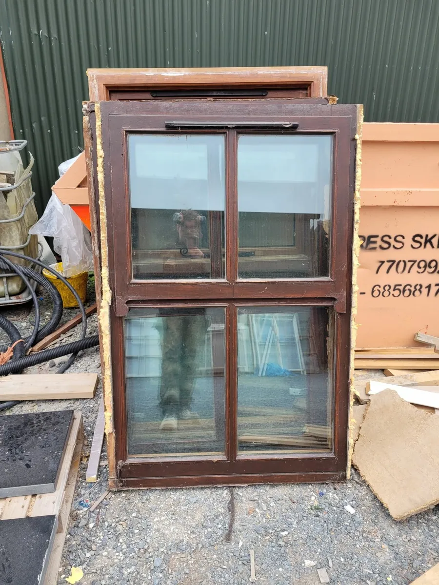 Hardwood windows - Image 1