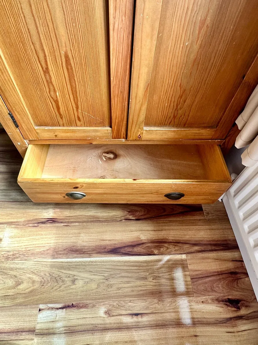 Large Solid Pine Wardrobe with Drawer. - Image 3