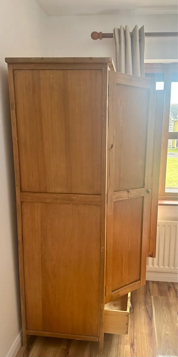 Large Solid Pine Wardrobe with Drawer. - Image 4