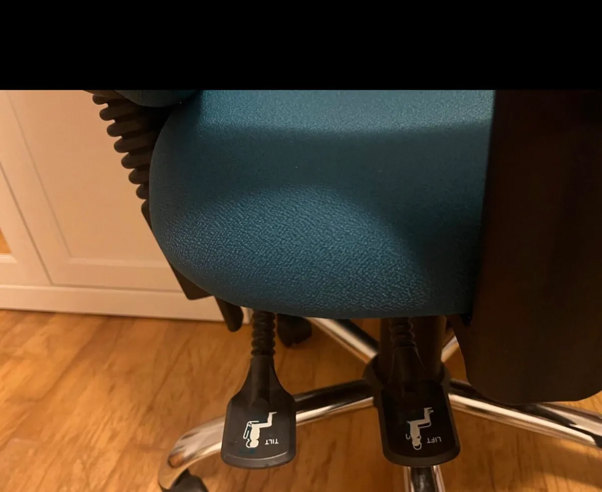 Desk & chair IKEA - Image 4