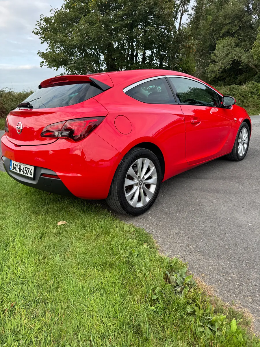 141 Opel Astra SRI GTC.. Luxury Interior.. Low KMs - Image 3