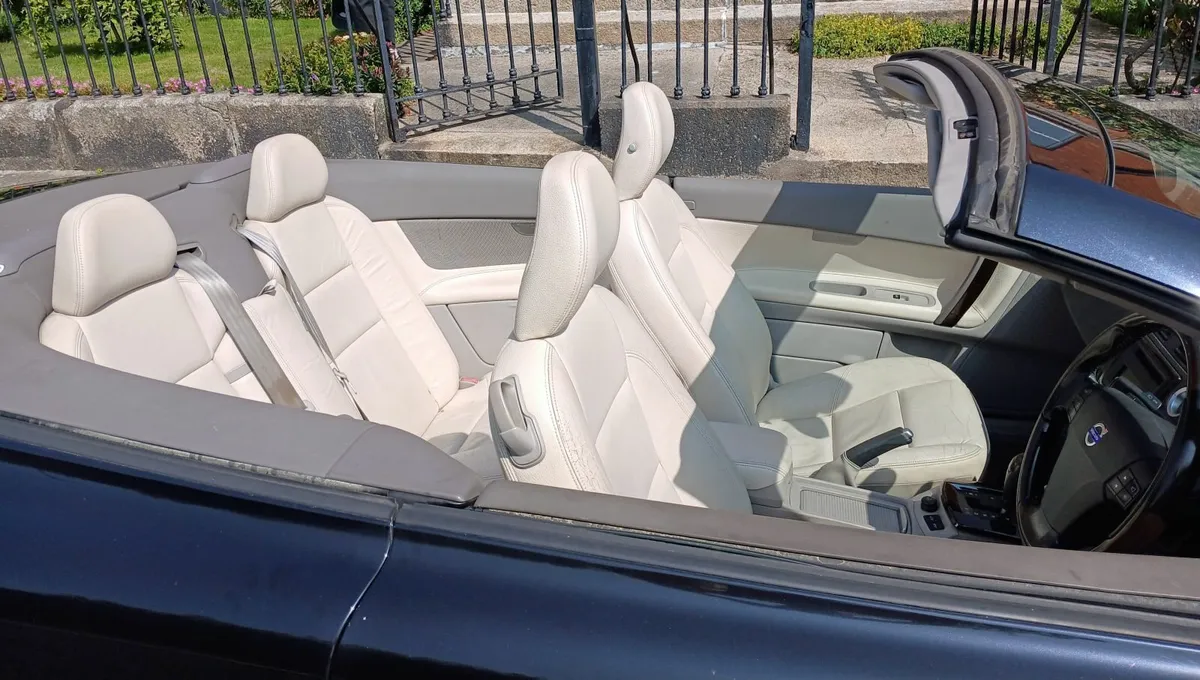 Volvo C70 2007 - Image 3