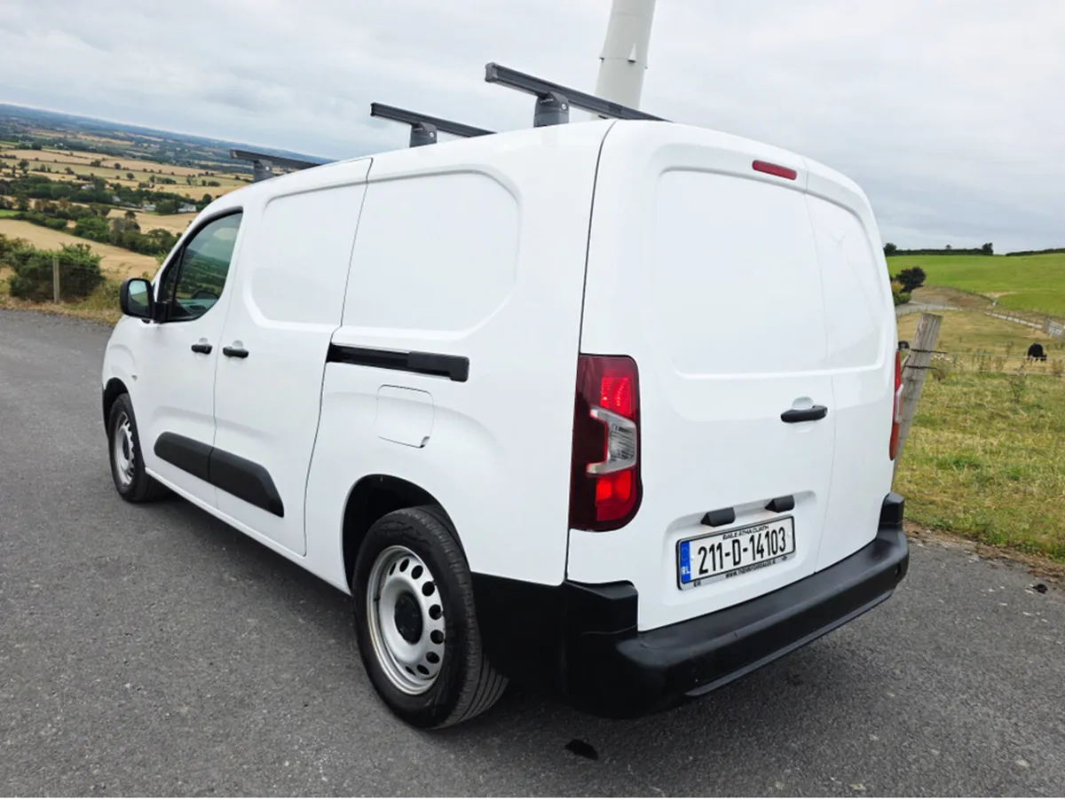 Citroen Berlingo LWB 1.5 BLUEHDI 100 XL 1.0T 4DR - Image 3