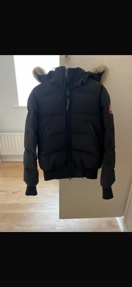 Canada Goose Jacket - Image 4