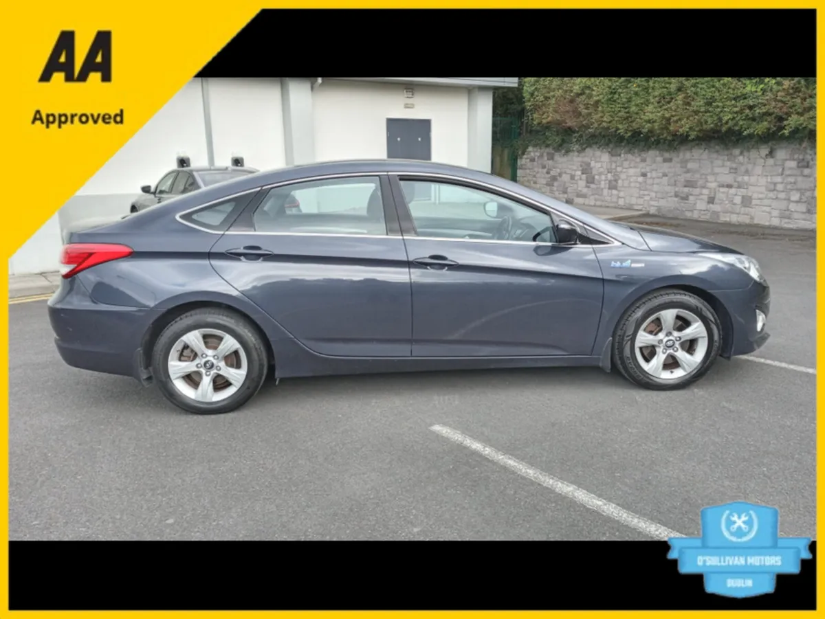 Hyundai i40 / 2014 / 1.7 DIESEL / MANUAL - Image 4