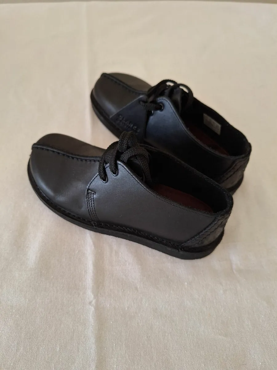 Kids shoes - Image 3