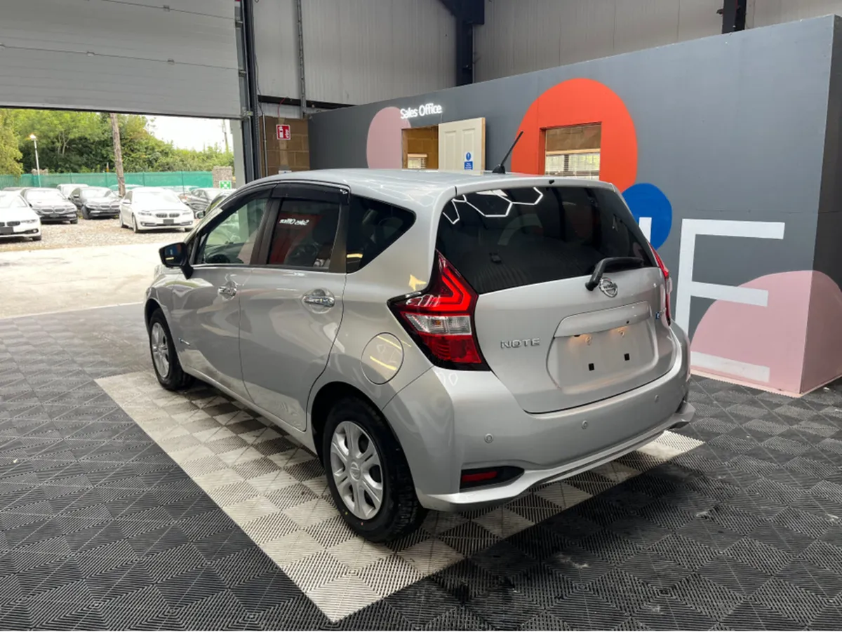 Nissan Note 1.2 HYBRID / 51k KMs / REVERSE CAMERA - Image 4