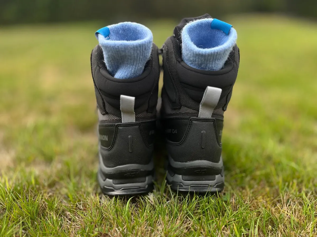 New Hiking Boots Salomon Quest UK9 - Image 2