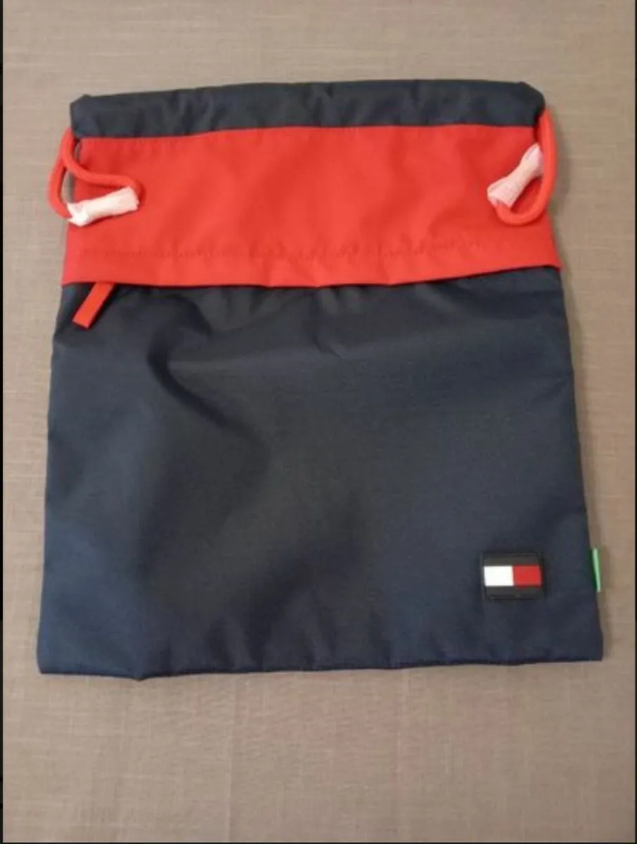 Tommy Hilfiger bag - Image 2