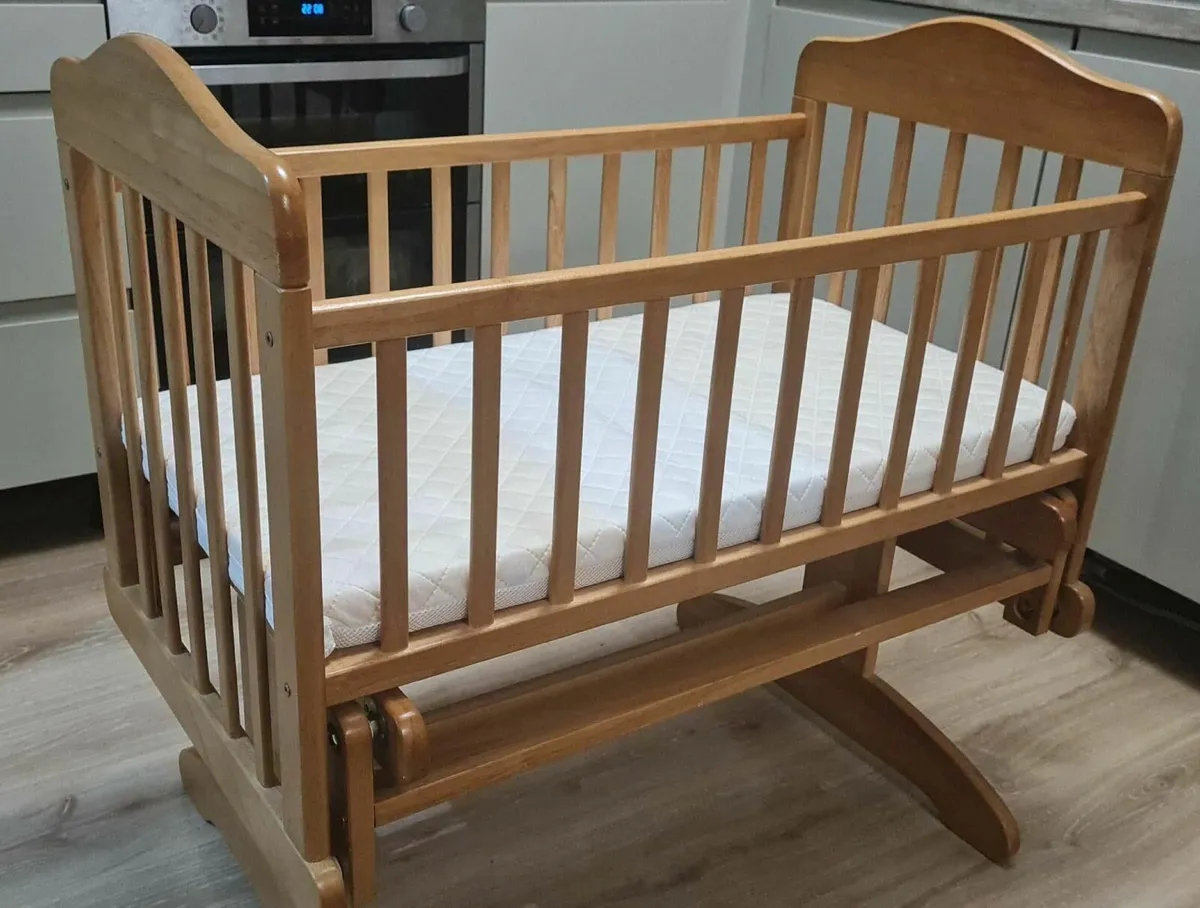 Rocking crib - Image 4