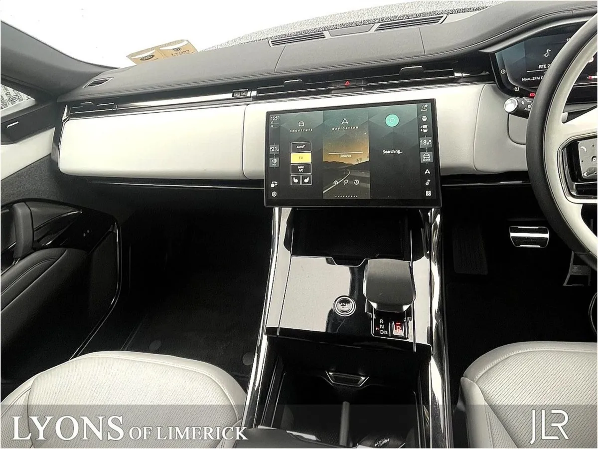 Land Rover Range Rover Sport 3.0 I6 Phev Dynamic - Image 4