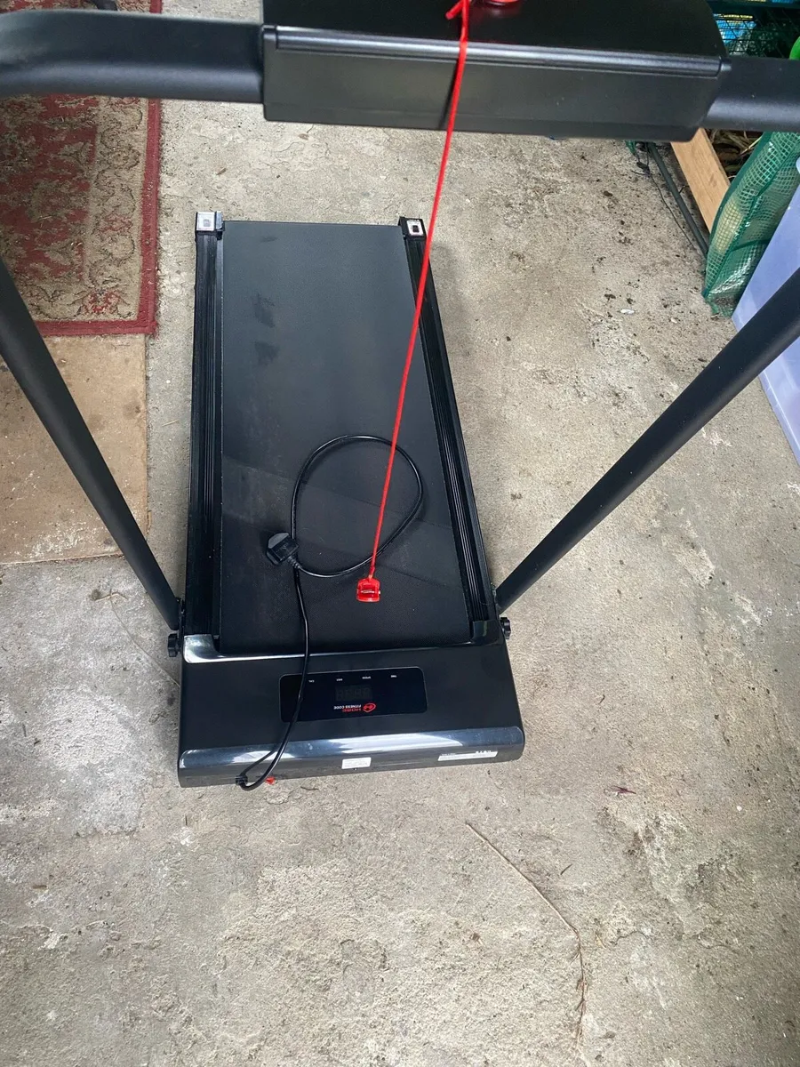 Home fitness code treadmill - Image 1