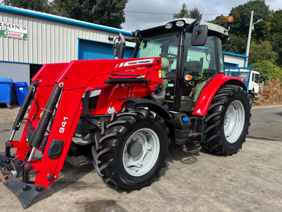 Massey Ferguson 5612 - Image 3