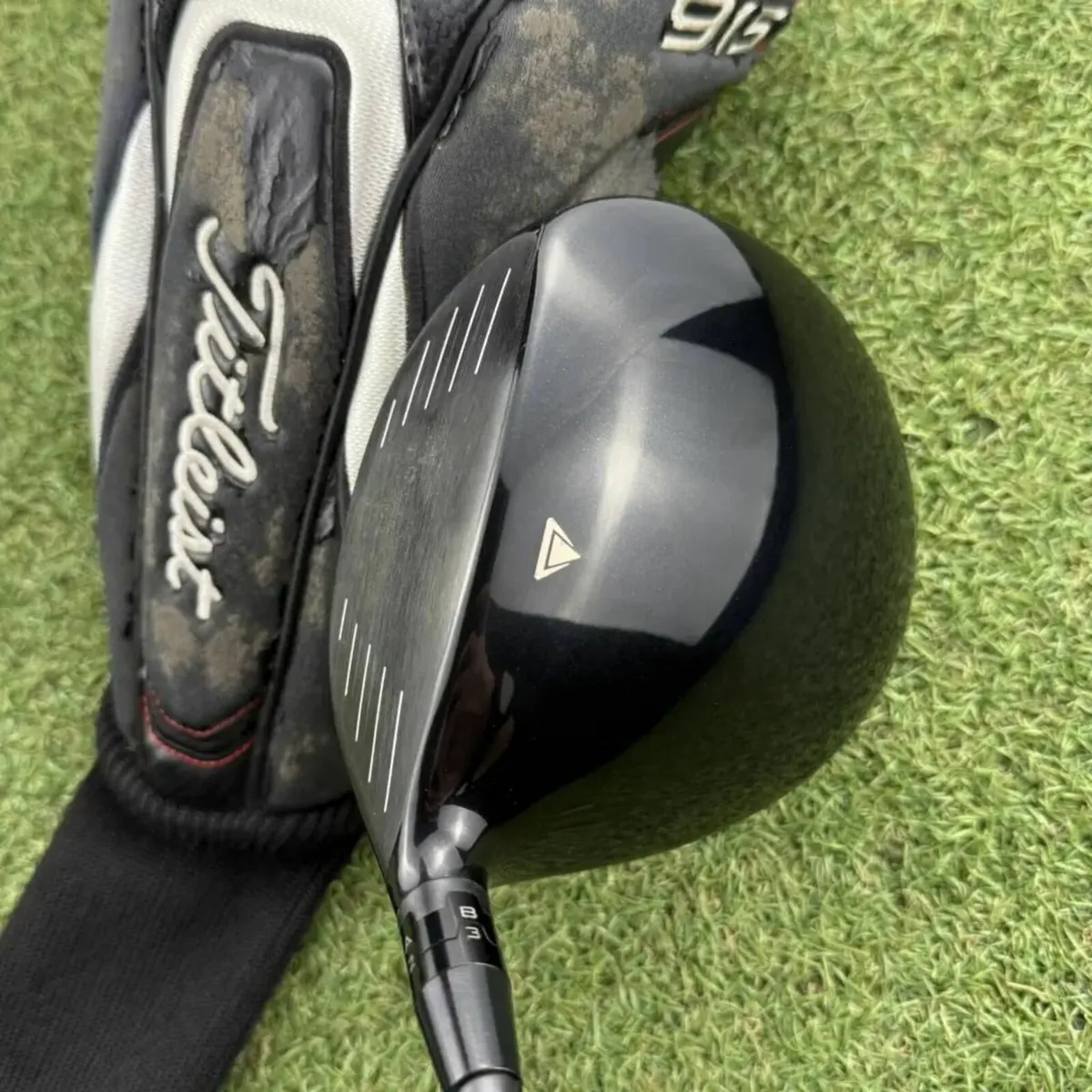 TITLEIST 915 D2 DRIVER / 9.5° / X-STIFF - Image 4
