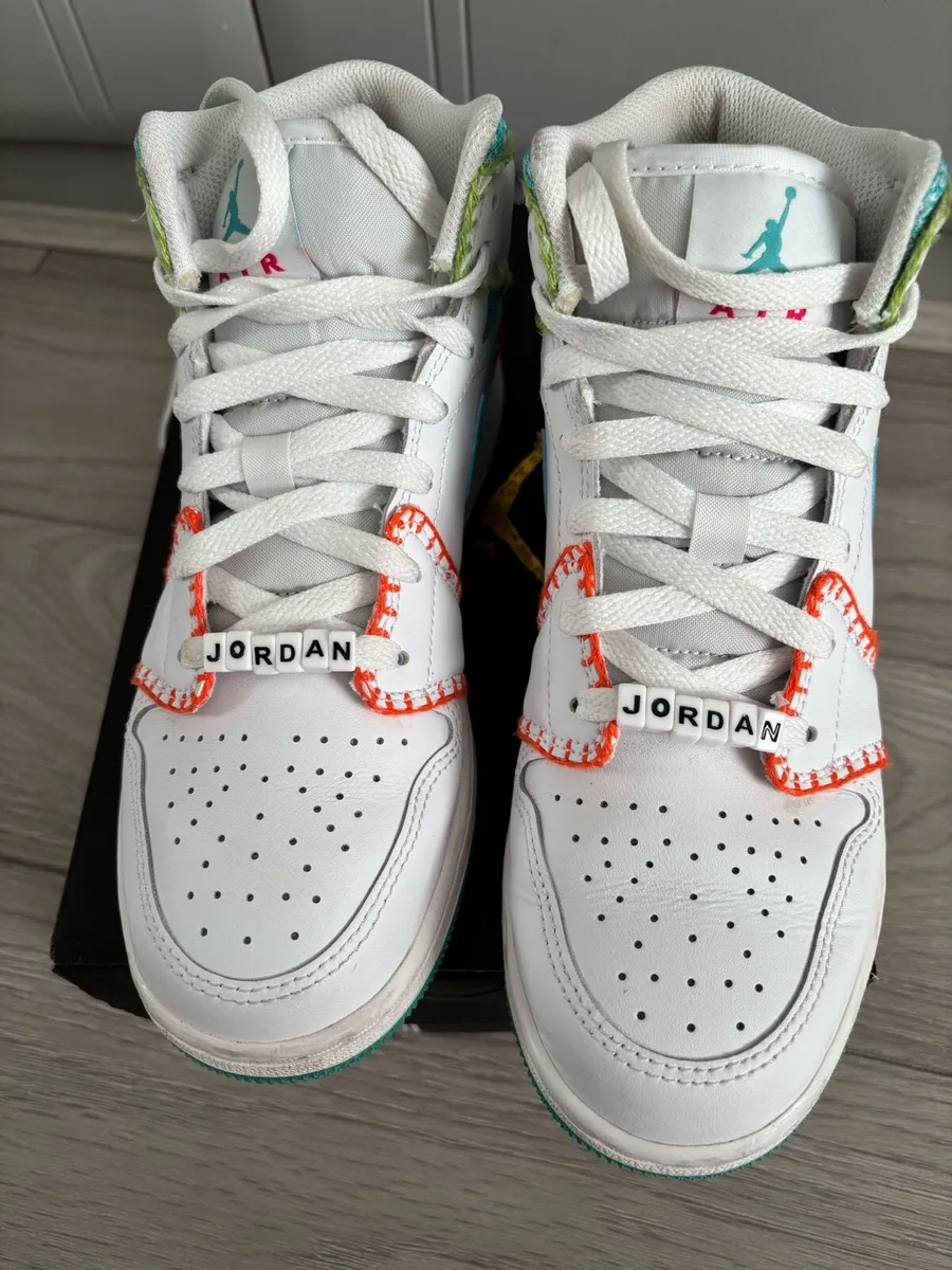 Air Jordan 1 Mid SE in Multi Knit (GS) - Image 3