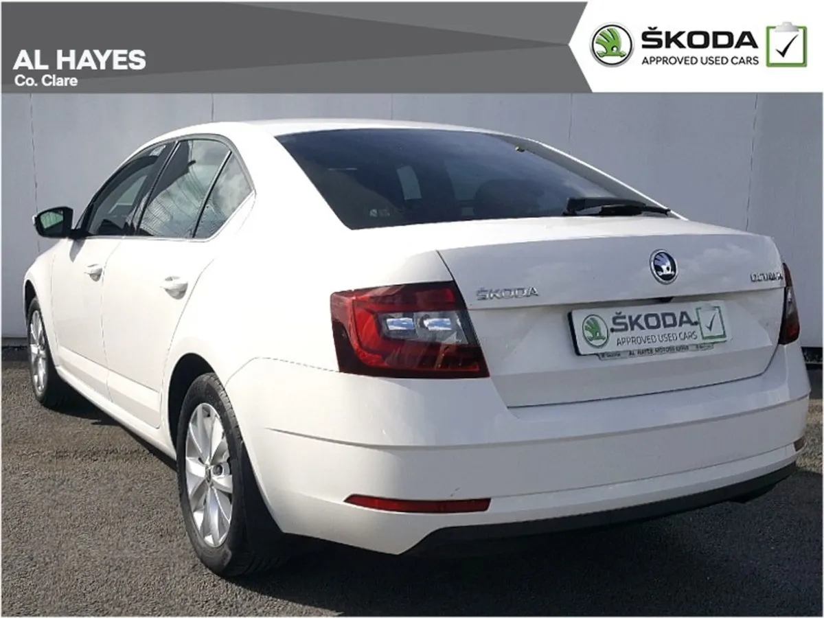 Skoda Octavia  reversing Camera ambition 1.6tdi - Image 3