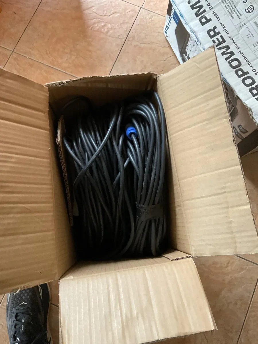 Retro audio sound equipment for sale. - Image 2
