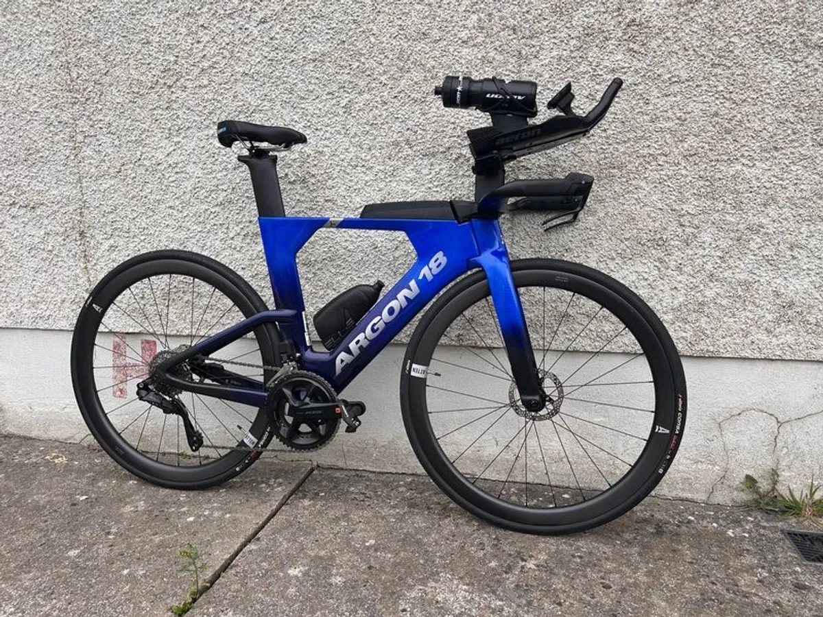 Argon E119 2025 TT Triathlon Bike - Image 1
