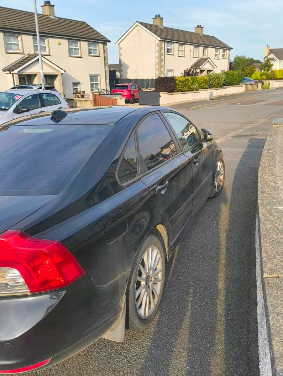 Volvo S40 - Image 4
