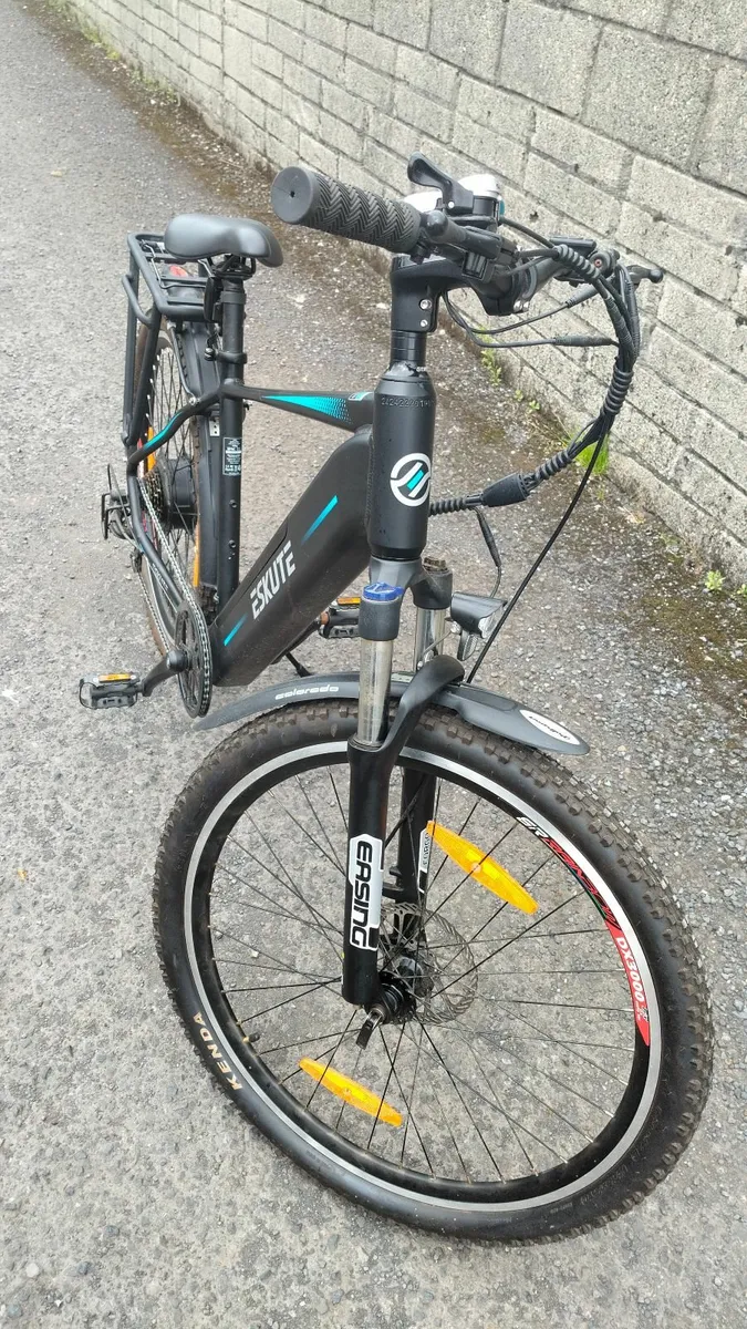 E Bike Bargain Price  E795.00 - Image 2