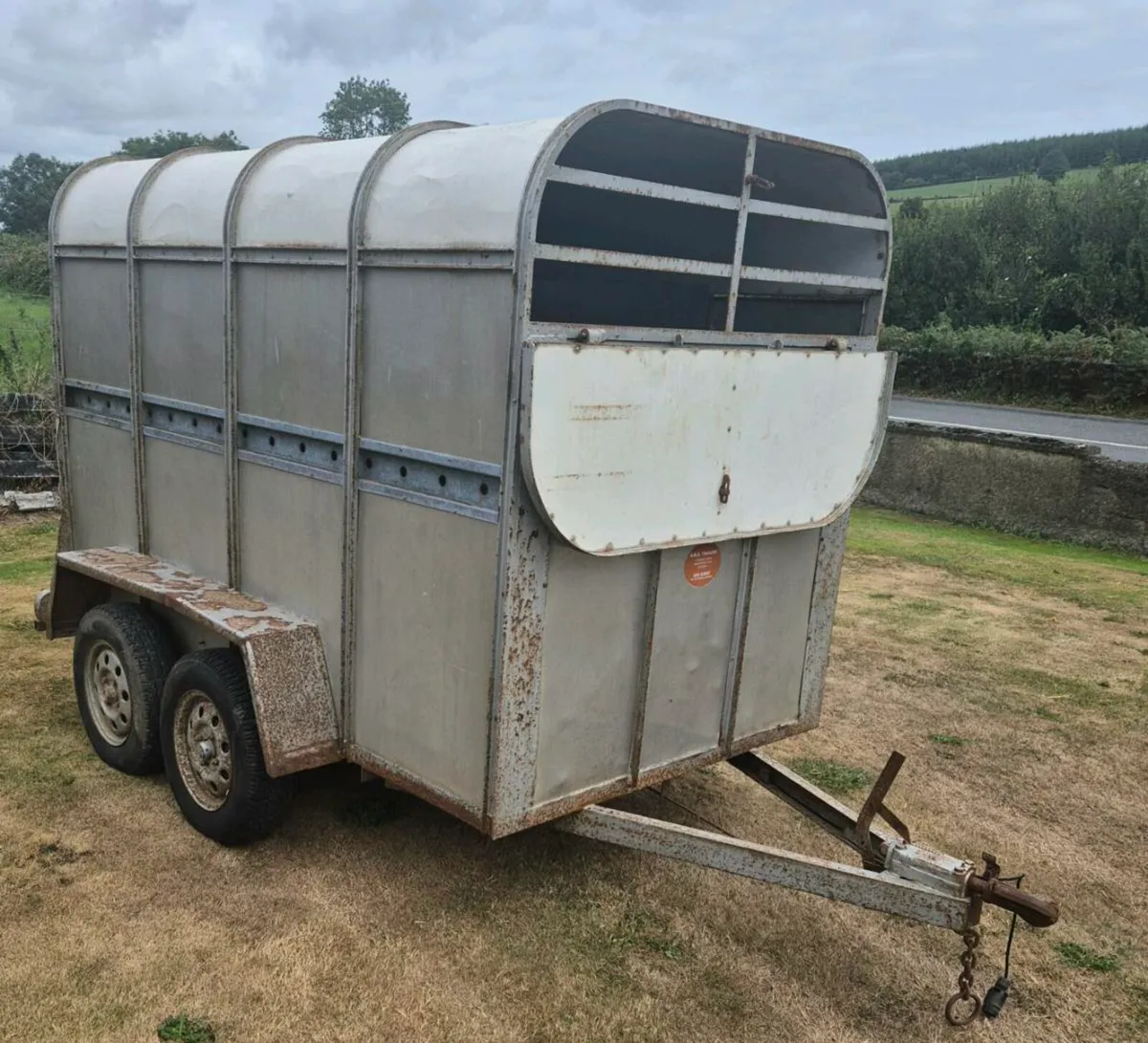 8 x 4,5 cattle/sheep trailer - Image 1