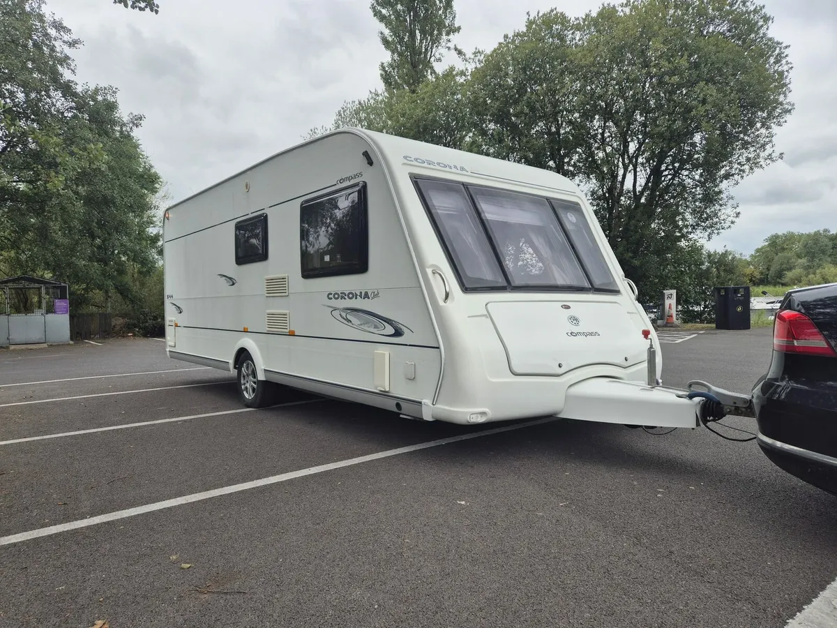 Compass Corona fixed bed 4 berth - Image 1