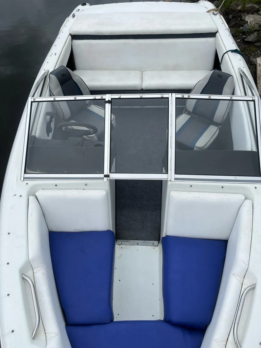 Bow rider speed boat - Image 4