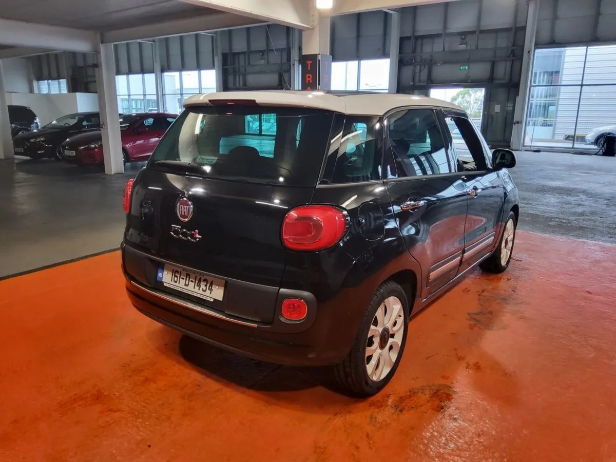 Fiat 500L 1.6 Mjet 105 BHP Lounge - Image 3
