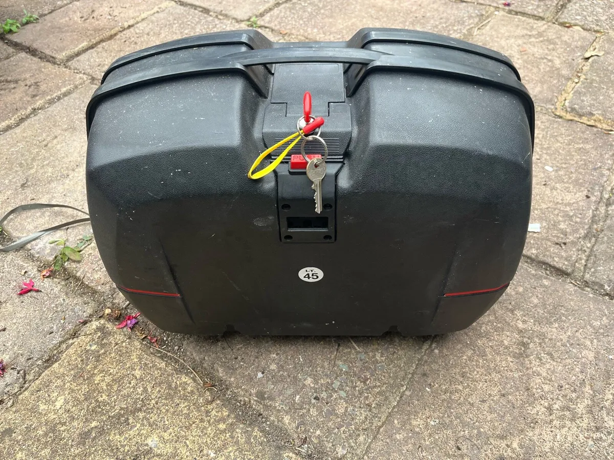 Motorbike box - Image 1