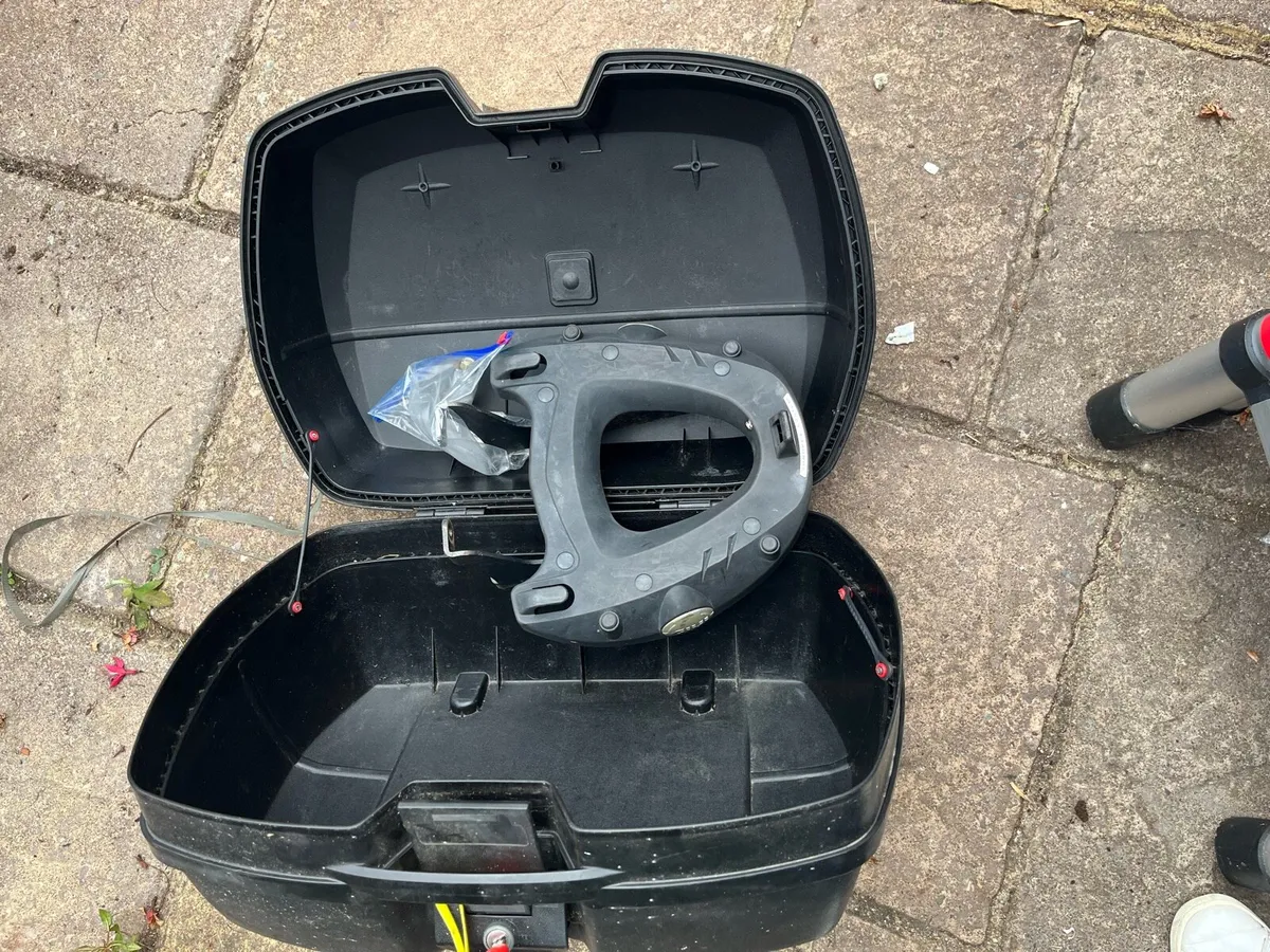 Motorbike box - Image 4