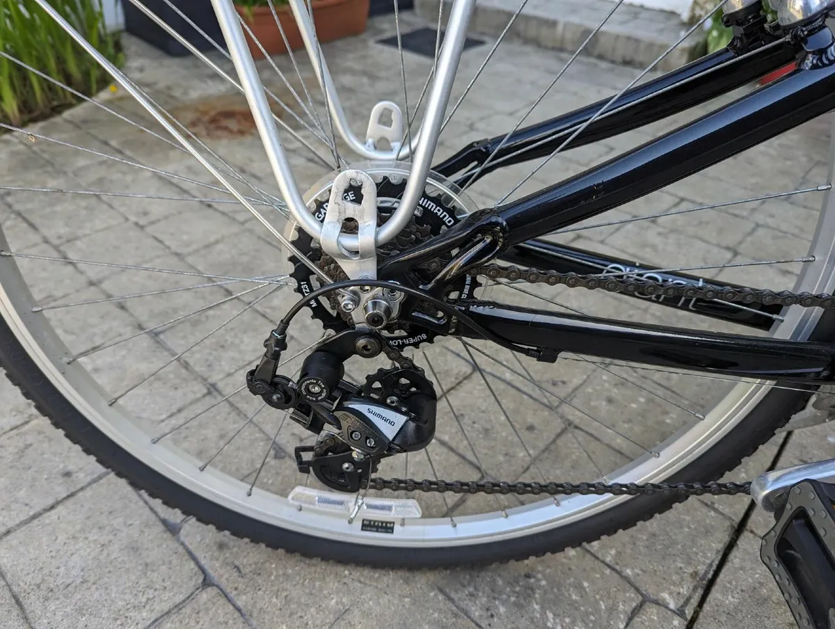 Giant Cypress - ladies bike - Image 2