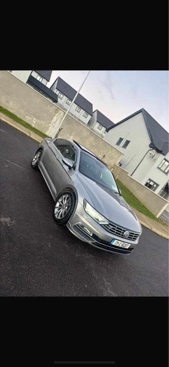 171 Rline Volswagen Passat - Image 1