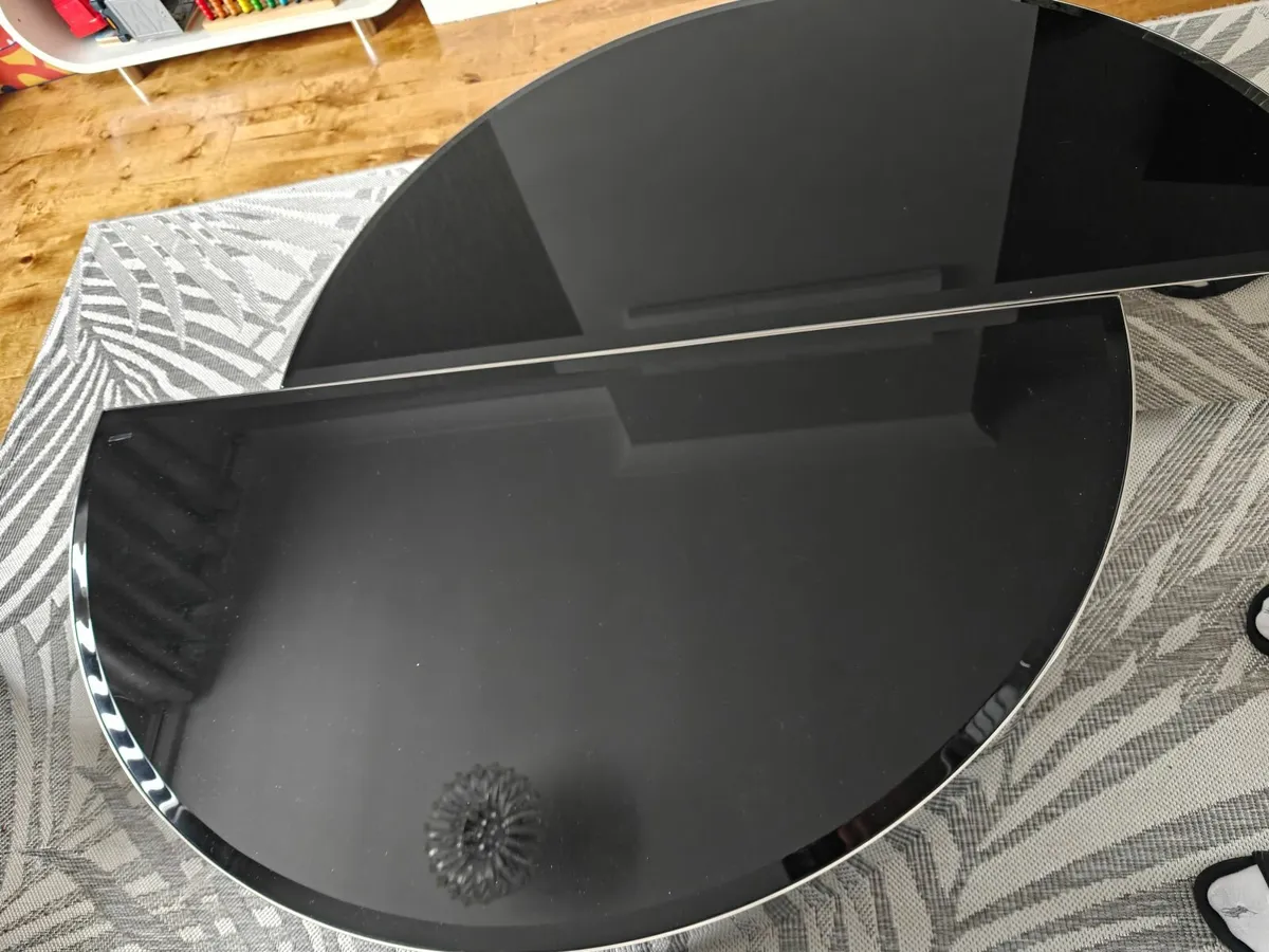 Large Heavy Arnotts Round Coffee Table 120 cm 30 H - Image 3