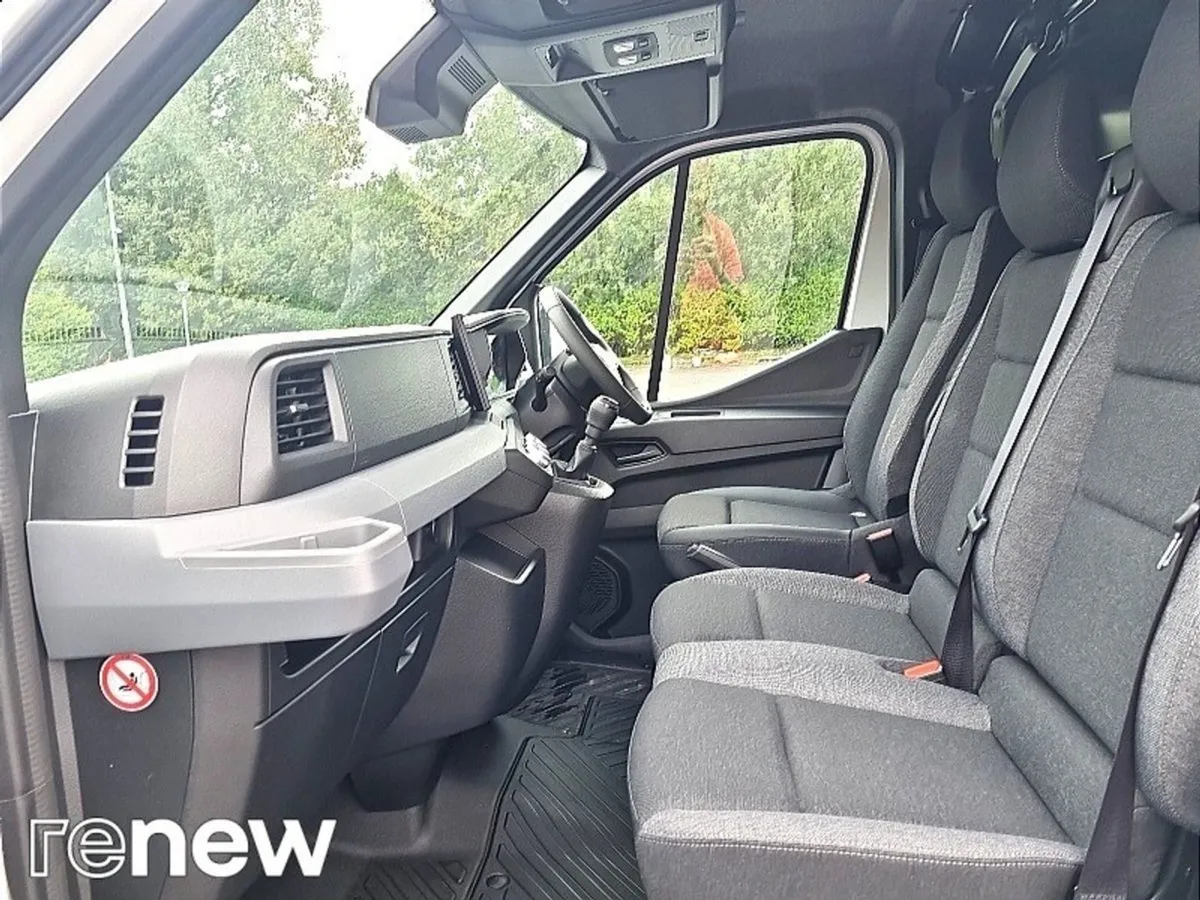 Renault Master Master FWD VAN Start 150bhp Lm35 B - Image 4