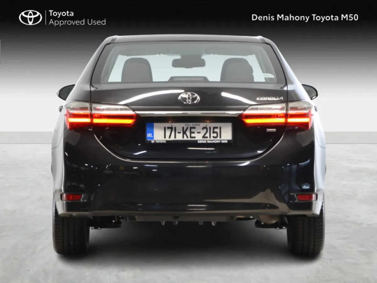 Toyota Corolla Luna Saloon Manual - Image 4