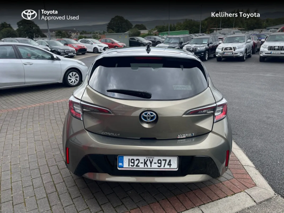 Toyota Corolla COROLLA HYBRID L/SPORT HB - Image 4