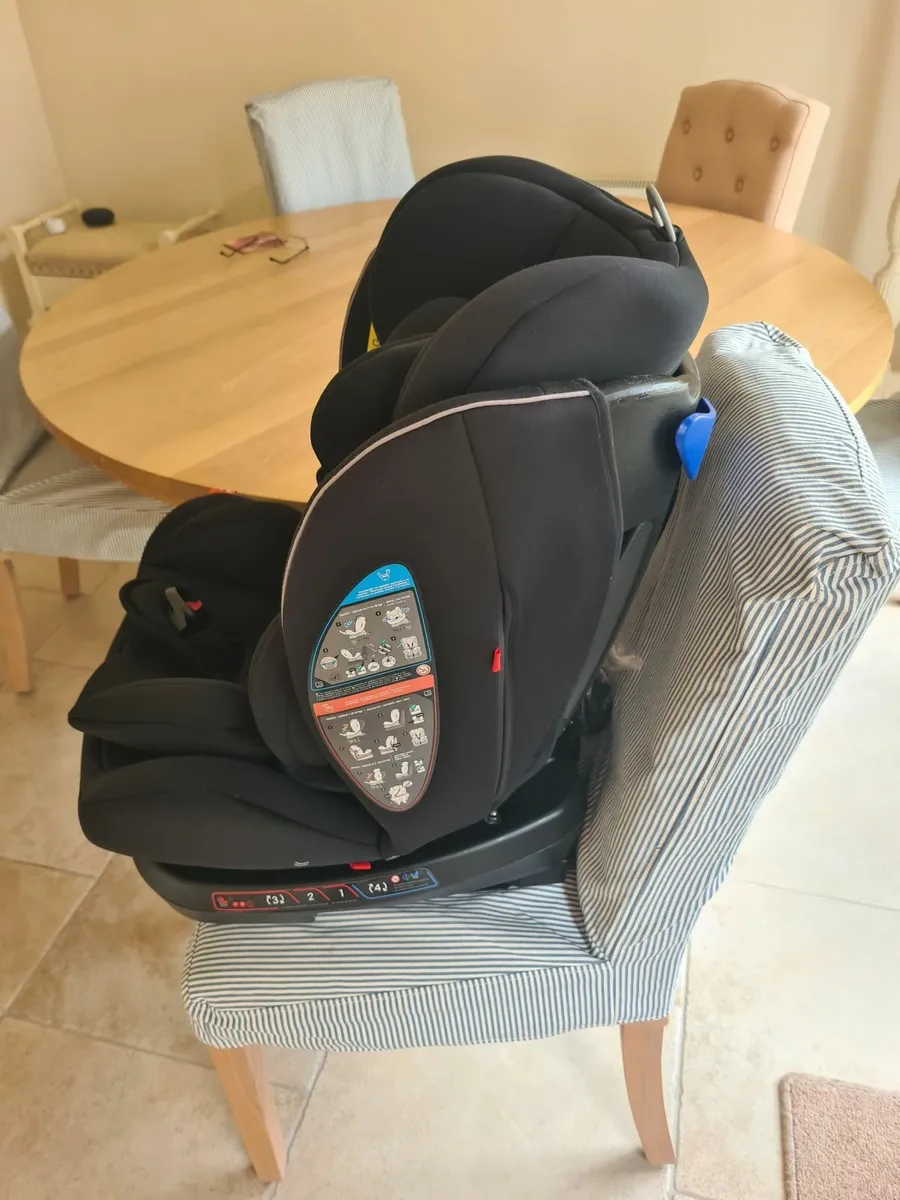 Baby car seat - Image 2