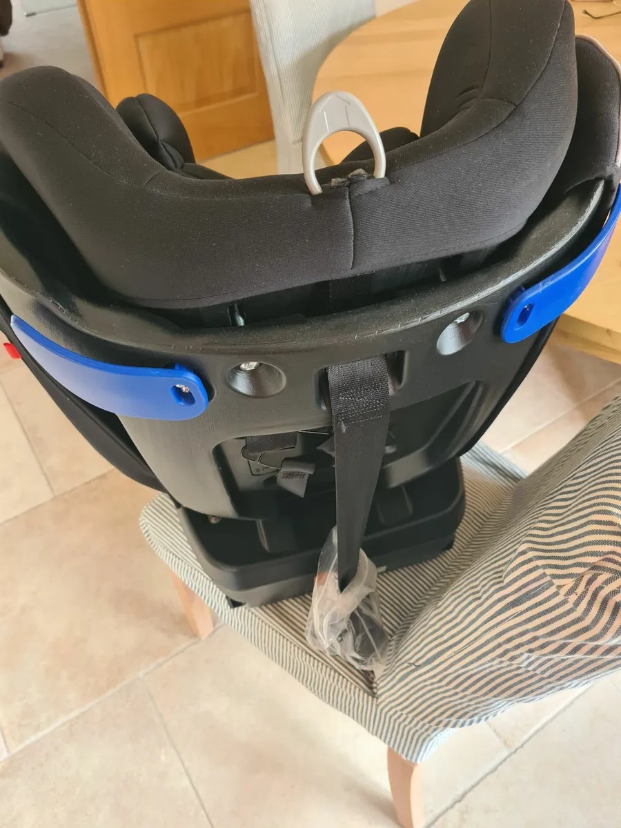Baby car seat - Image 3