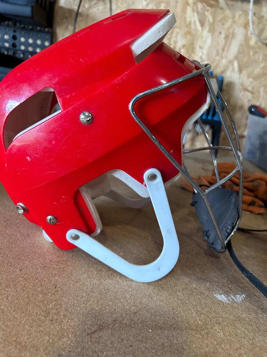 Old style Azzurri hurling helmet - Image 2