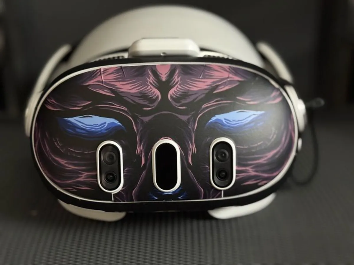 Meta Quest 3 128gb + All premium Addons VR Headset - Image 3