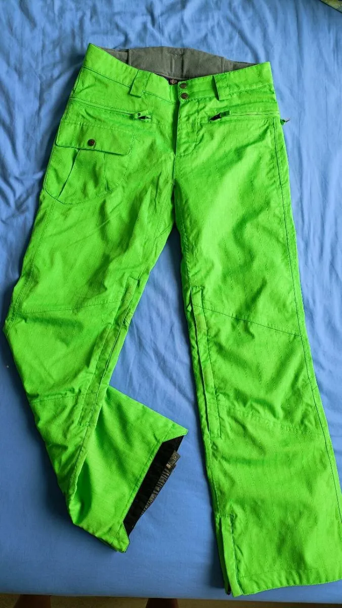 Snowboarding/skiing throusers - Image 1